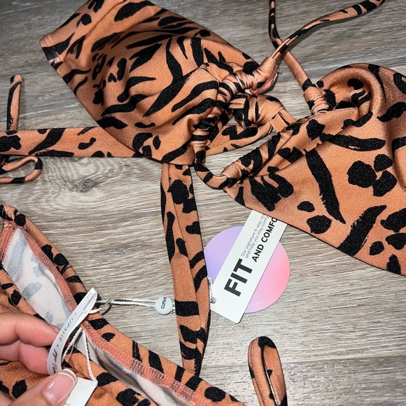 Cupshe Small Cheetah Two Piece Swim Suit - Picture 2 of 5